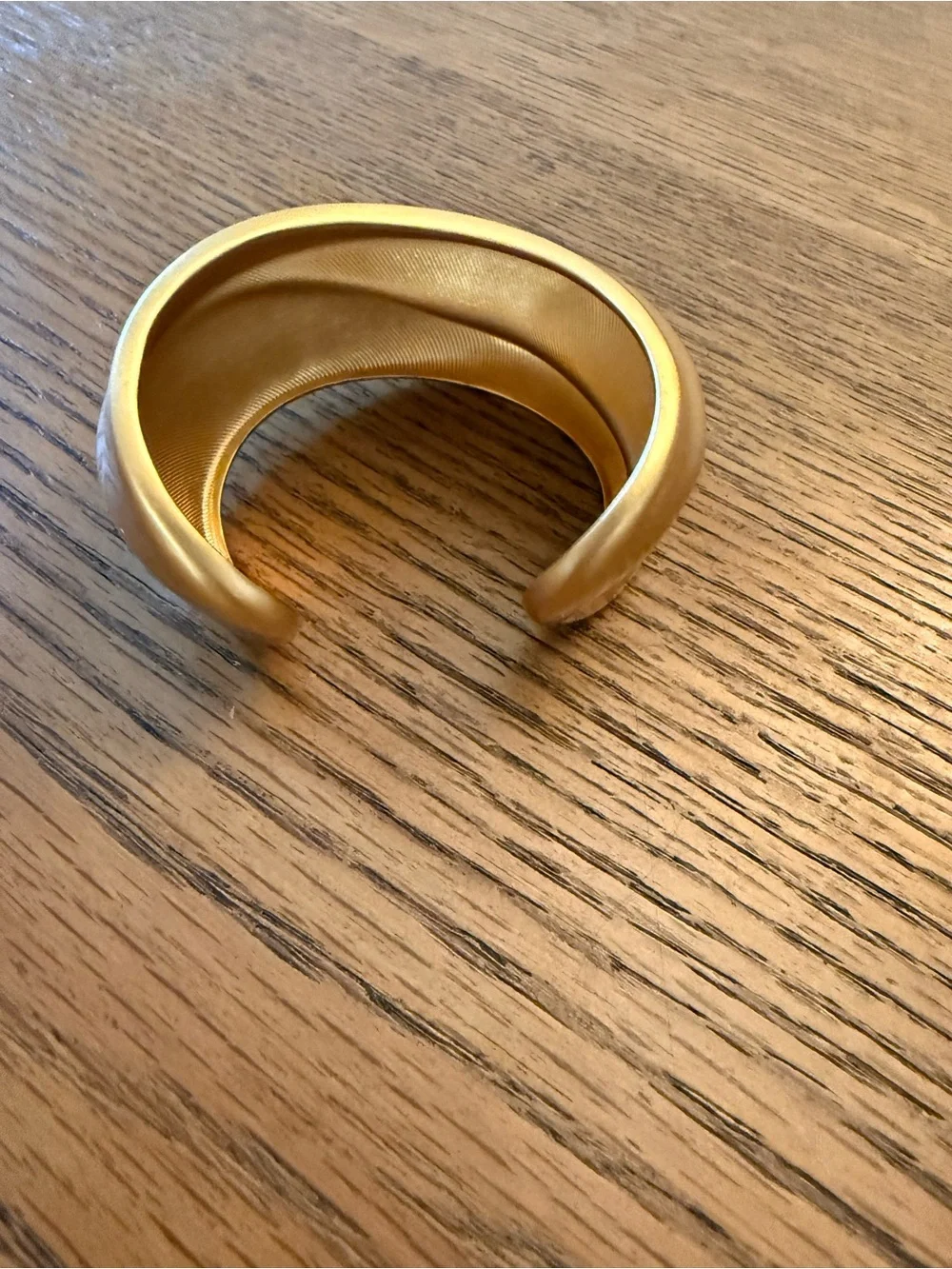 Reiss Sara Sculptural Cuff Bracelet NWOT - Picture 9 of 9